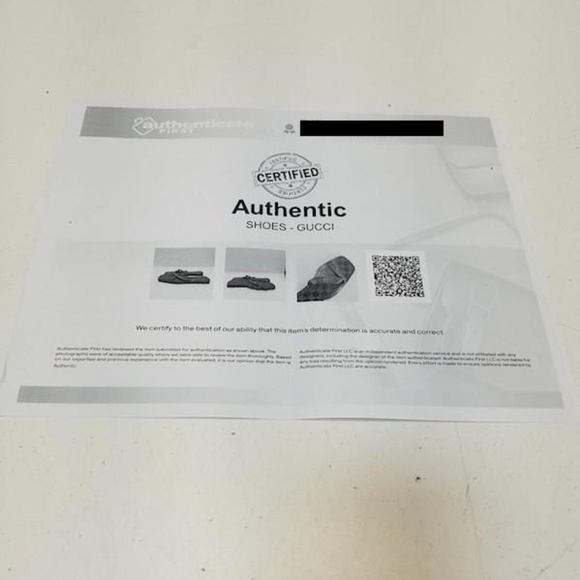 Gucci Black Sandals with Red and Green Accents - Picture 16 of 16